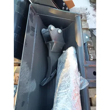 Rozrývací trn minibagru YTO Rozrývací trn minibagru YTO