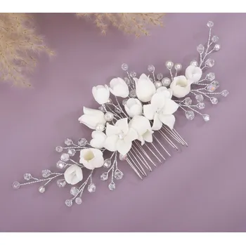 Ozdoba do vlasů B-TOP Hřeben do vlasů s bílými keramickými květy a krystalky Druh barvy: Stříbrná