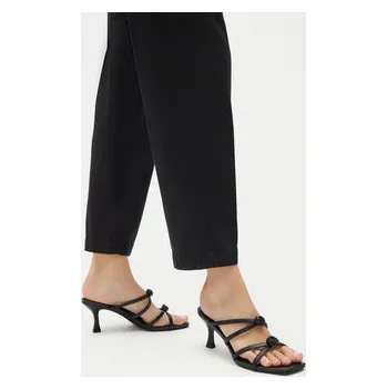 Dámské pantofle Nazouváky JENNY CWBFFS20S-1 Černá 38