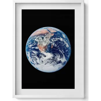 Obraz Elegantní obraz v bílém rámu Země viděná z vesmíru 50x70 cm