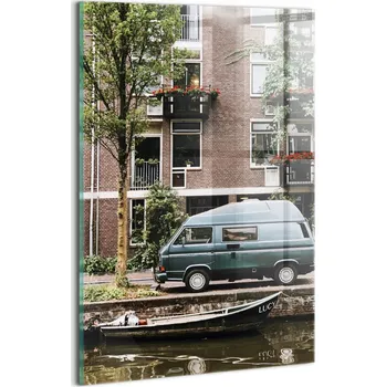 Obraz Fotoobraz Sklo Skleněný Dekorativní Van u cihlových budov 20x30