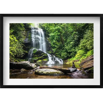 Obraz Ozdobný nástěnný obraz v černém rámu s grafikou loft Vodopád les 70x50 cm