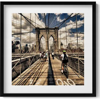 Obraz Závěsný obraz v černém rámu Pohled na Brooklynský most New York 50x50 cm