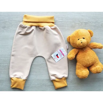 AMÁLKA Elastické rostoucí kalhoty teplákovina, oříškové, pískové náplety Velikost: 74