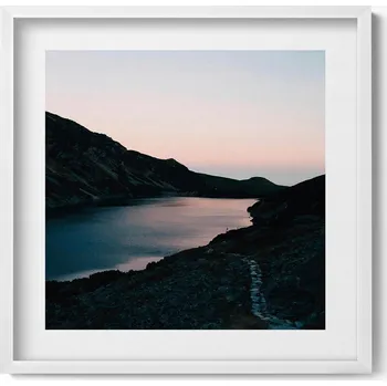 Obraz Nástěnný dekorativní foto obraz v bílém rámu Jezero a Tatry 50x50 cm