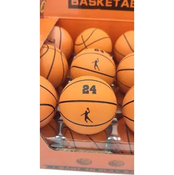 Obraz Malý piłka do kosza pro cvičení doma nebo na chodbě, obvod 19 Cm