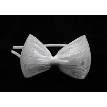 Čelenka Čelenka s velkou mašlí - bílá nebo růžová Barva: bílá