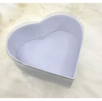 Dárková krabička Dárková krabička "Srdce" bílá 23x20x8,5 cm