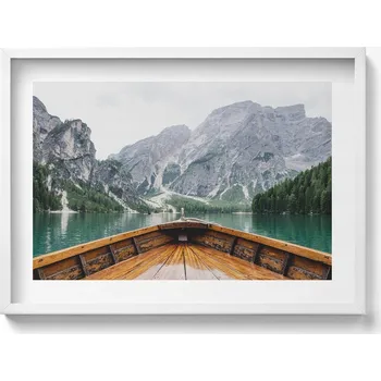 Obraz Nástěnný obraz do obýváku, kuchyně: Pohled z lodi na horské jezero 70x50 cm