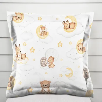 Povlak na polštářek Dětský bavlněný povlak na polštář s lemem Sandra SA-461 Zvířátka mezi hvězdičkami na bílém 50 x 60 cm