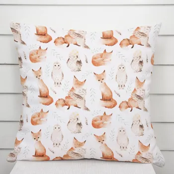 Povlak na dekorativní polštářek Dětský bavlněný povlak na polštář Sandra SA-523 Lišky a sovy na bílém 35 x 45 cm