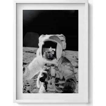 Obraz Nástěnný obraz v bílém rámu Astronaut na Měsíci - fotografie NASA 50x70 cm