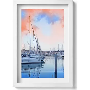 Obraz Dekorativní obraz v bílém rámu na zeď Krajina s loďkami na jezeře 20x30 cm