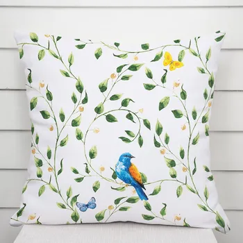 Povlak na dekorativní polštářek Bavlněný povlak na polštář Sandra SA-501 Modří ptáčci a větvičky na bílém 50 x 60 cm