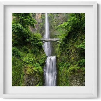Obraz Elegantní obraz do obývacího pokoje v bílém rámu Vysoký vodopád a mosty 50x50 cm