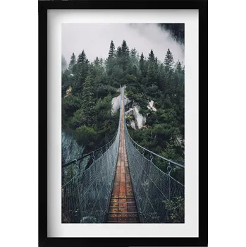 Obraz Dekorativní nástěnný obraz v rámu s grafikou Visutý most nad lesem 40x60 cm