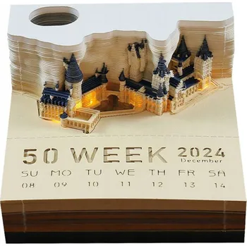 Obraz KALENDÁŘ 2024 PAPÍROVÁ SOCHA ZÁPISNÍK 3D ZÁMEK