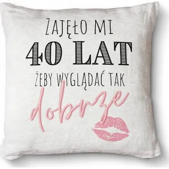 Obraz Polštář Premium 40x40 - Trvalo mi 40 let, abych vypadal tak dobře
