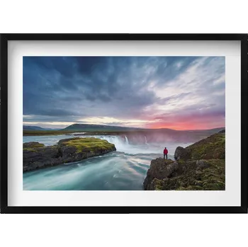 Obraz Obraz s rámem a grafikou na zeď Krajina s vodopádem Godafoss 70x50 cm