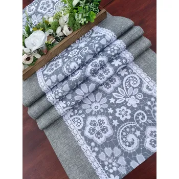 ubrus Běhoun - bílá krajka na šedé lemovaná šedou v režném efektu