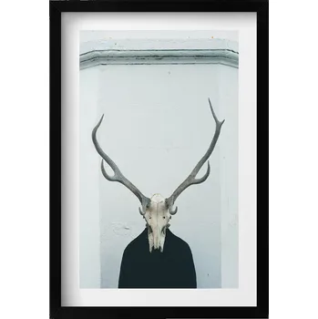 Obraz Dekorativní obraz s grafikou v krásném rámu Muž s lebkou jelena 40x60 cm