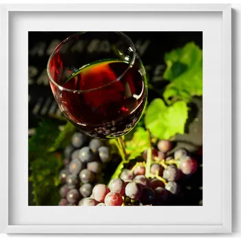 Obraz Stylový obraz v bílém rámu Sklenička červeného vína a hroznové víno 50x50 cm