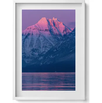 Obraz Dekorativní obraz v bílém rámu na zeď Zimní krajina hor a vody 50x70 cm