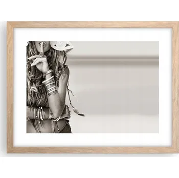 Obraz Obraz plakát v rámu světlý dub do obýváku 40x30 žena foto na zeď