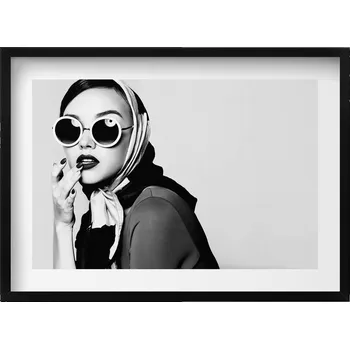 Obraz Obraz + černý rámeček Černobílý portrét ženy ve stylu glamour 70x50 cm