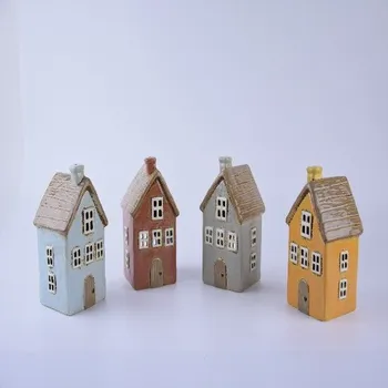 Svícen Ego Dekor Keramický domeček na čajovou svíčku FULLA, svícen DOMEČEK NA NÁMĚSTÍ, barva: oranžová/šedo-modrá/sv.šedá/béžová/červená, výška: 16cm|MyScandi - šedá pistáciová