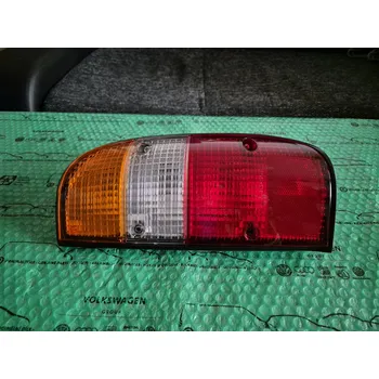 Zadní světlomet Originální díl Ford pravé zadní světlo Ford Ranger 4428766 , XM3413B504AB