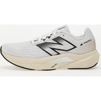 Dámské tenisky Tenisky New Balance FuelCell Propel v5 White/ Linen/ Black cement EUR 40