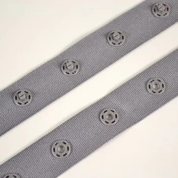 Zapínání na body / patentky na prýmku - tmavě šedé