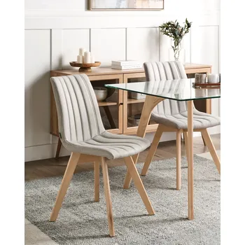 Jídelní židle Sada 2 jídelních židlí světle šedá polyesterové látkové tmavé dřevěné nohy vertikální prošívání retro styl Beliani