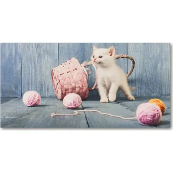 Obraz Kuchyňský panel Bílý kocour a klubíčka 120x60 cm + LEPIDLO