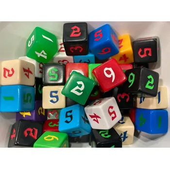 Příslušenství k deskovým hrám Q Workshop Kostka D6 16mm klasická (s čísly)