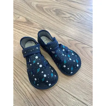 Dívčí obuv Barefoot bačkory/přezůvky - Vesmír, KTR barefoot Velikost: 23