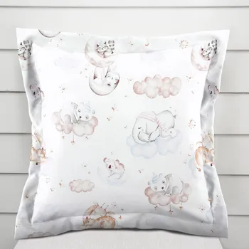 Povlak na dekorativní polštářek Dětský bavlněný povlak na polštář s lemem Sandra SA-368 Spící zvířátka na obloze 30 x 50 cm