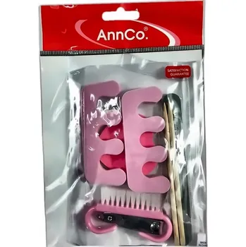 Praktická sada na manikúru a pedikúru