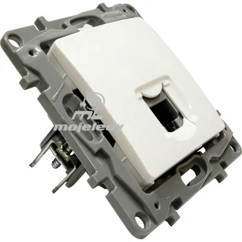 Elektrická zásuvka NILOE Legrand Zásuvka 1 x RJ45 bílá UTP 764571
