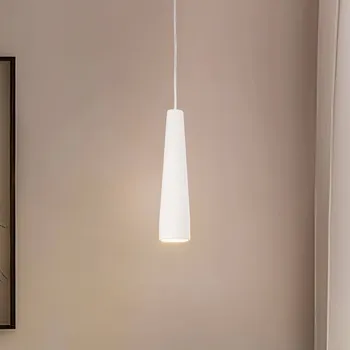 SOLLUX LIGHTING Závěsné světlo Lectra z keramiky ve tvaru kužele bílá 1 x 40 W - Doprava zdarma