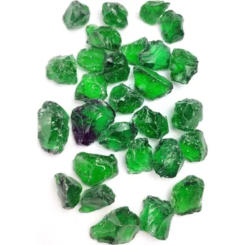 Skleněné kameny – štěrk do pryskyřice 20–30 mm, zelené 300 g