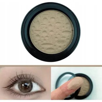 Oční stíny DENI CARTE MATNÝ OČNÍ STÍN LATTE Č. 32