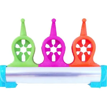 Věšák Držák Věšák na kartáče mopy Plus 3 Casabriko