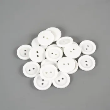 Plastový knoflík "28" bílý - balení 20 ks