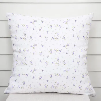 Povlak na dekorativní polštářek Bavlněný povlak na polštář Sandra SA-296 Drobné fialové kvítí na bílém 40 x 60 cm