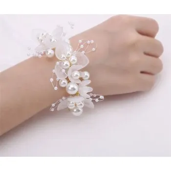 Čelenka Dívčí perlová květinová čelenka svatební | vlasové doplňky - Bílá květina na zápěstí