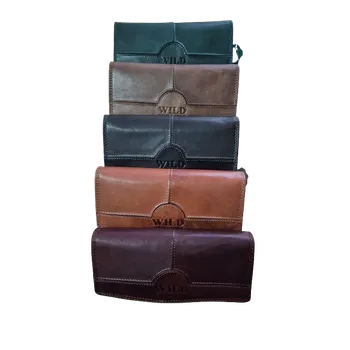 Peněženka Wild Dámská peněženka Wild tribes only 3018, různé barvy Barva: Fialová