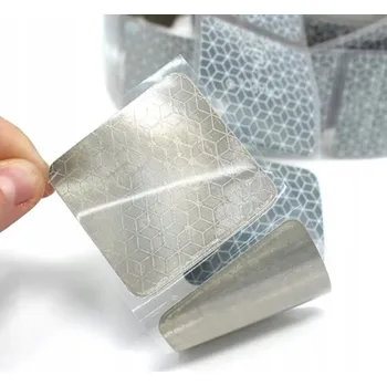 Lepicí páska HRANA REFLEXNÍ PÁSKA SAMOLEPICÍ SE SEGMENTY ČTVEREC STŘÍBRNÁ 1M