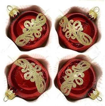 Vánoční ozdoba Irisa Skleněné vánoční koule 7 cm „Červené království“ – Luxusní elegance s třpytivým ornamentem ( sada 4 ks ) Velikost: 7 cm, Balení: 4ks, Barva: červená
